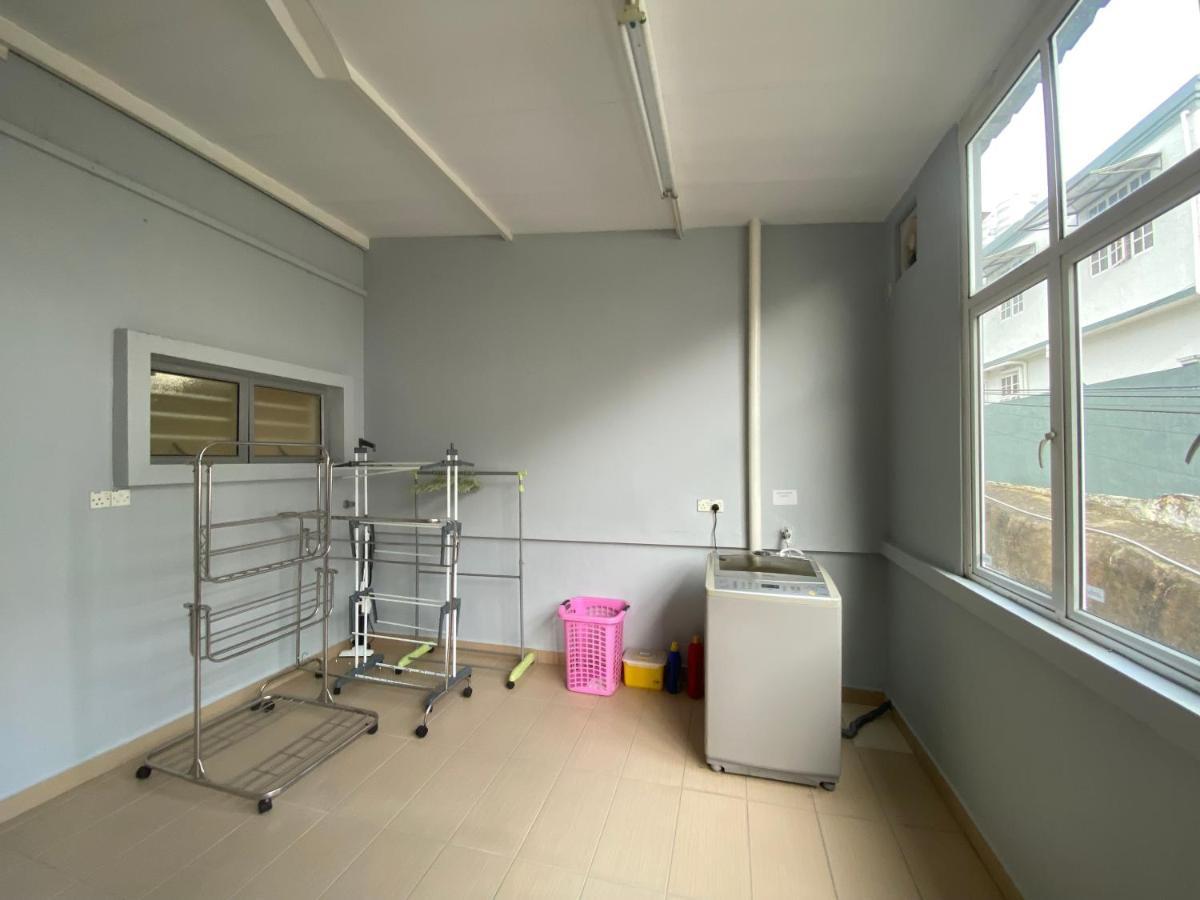 Entire Residential Home•Jia Residences Bkt Serdang沙登温暖的家 Seri Kembangan Eksteriør billede